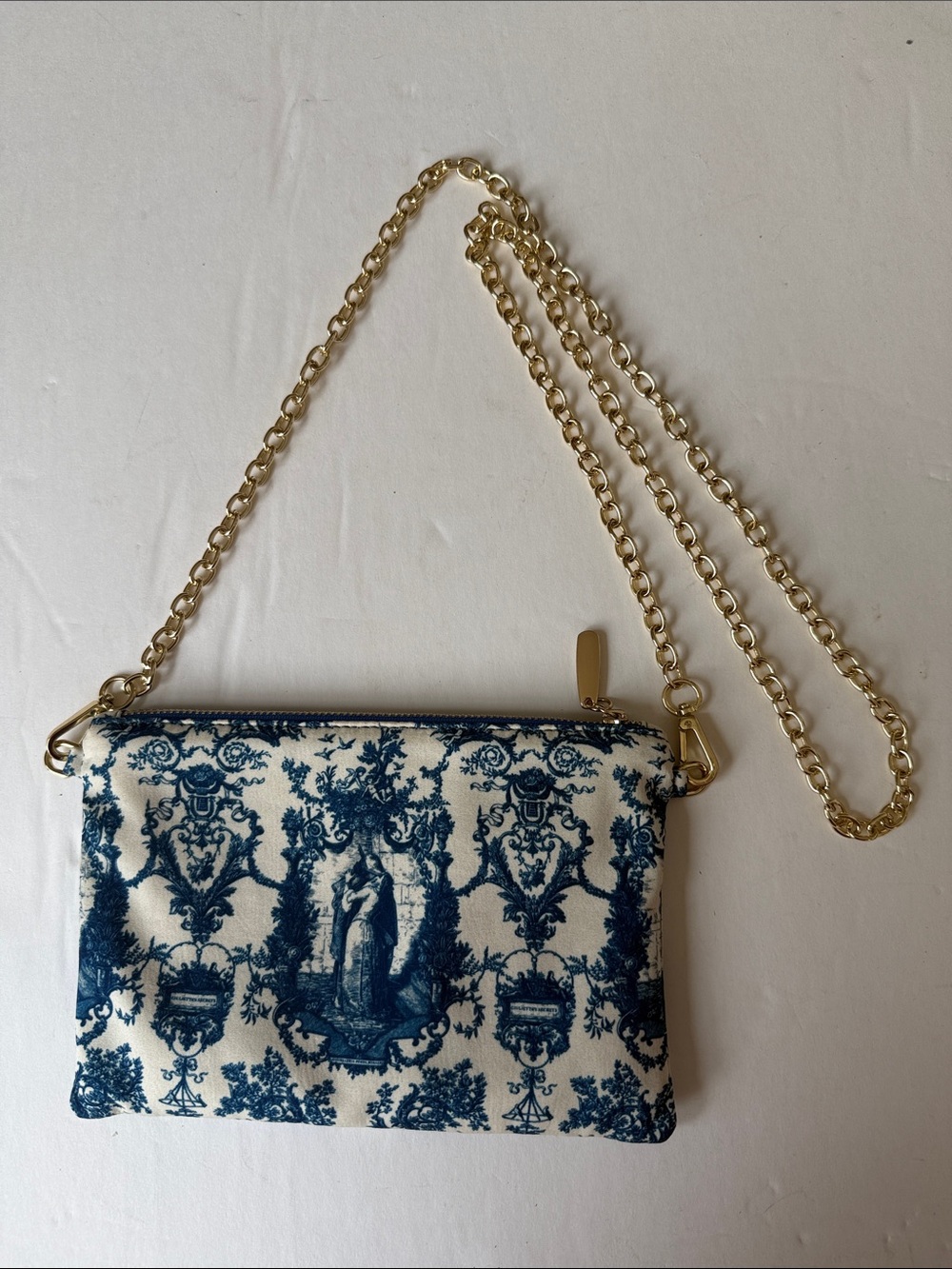 Cream and Blue Toile Crossbody Bag with Gold Chain Strap